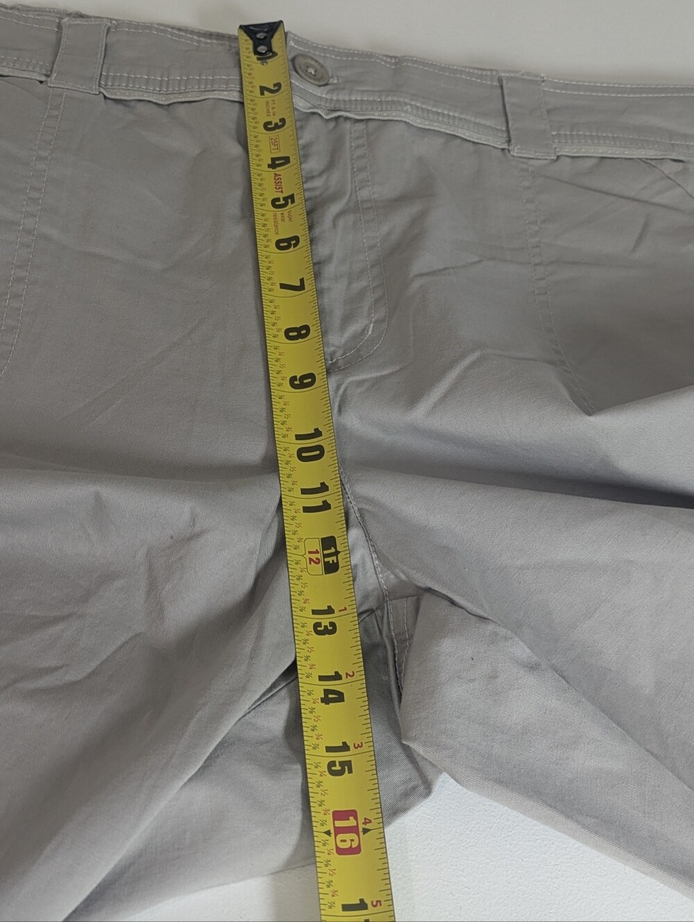 Gloria Vanderbilt Roll Up Cropped Cargo Capris Size 24 W Khaki Cuffed Hem new - Picture 10 of 16